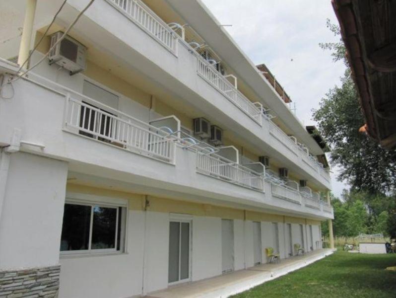 Sun Studios Pieria Paralia Skotinis Exterior photo